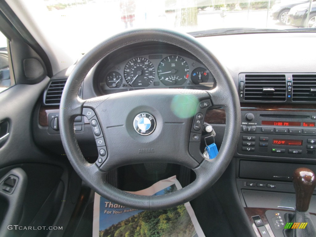 2004 3 Series 325xi Wagon - Black Sapphire Metallic / Black photo #16