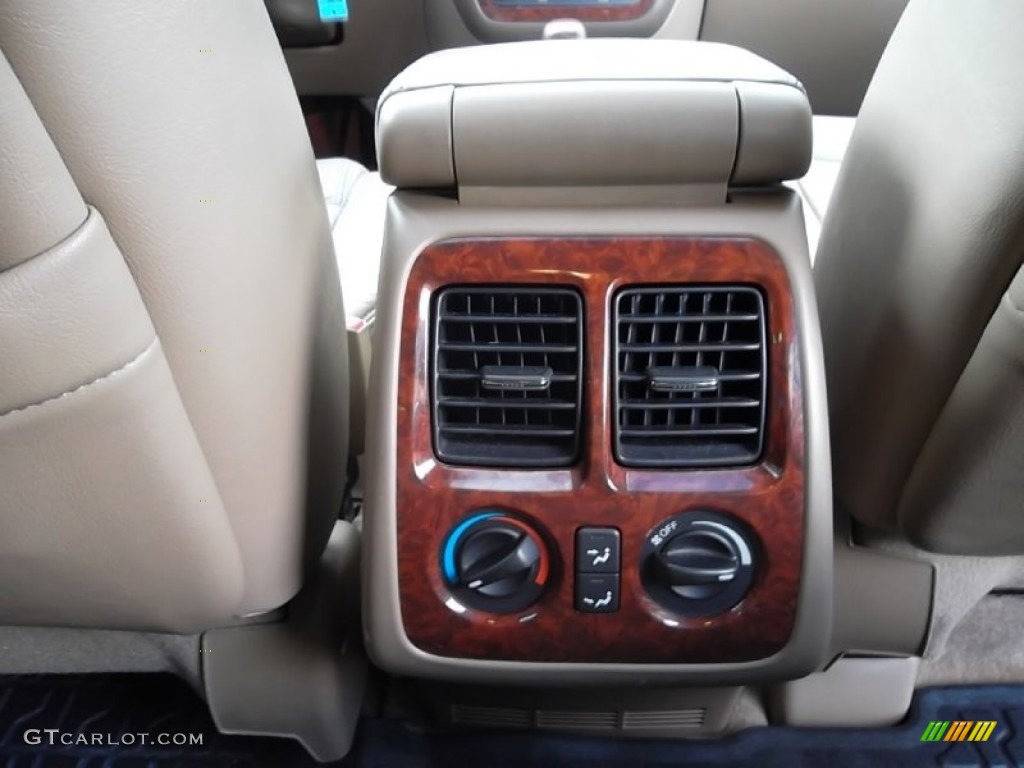 2004 MDX Touring - Aspen White Pearl / Saddle photo #26