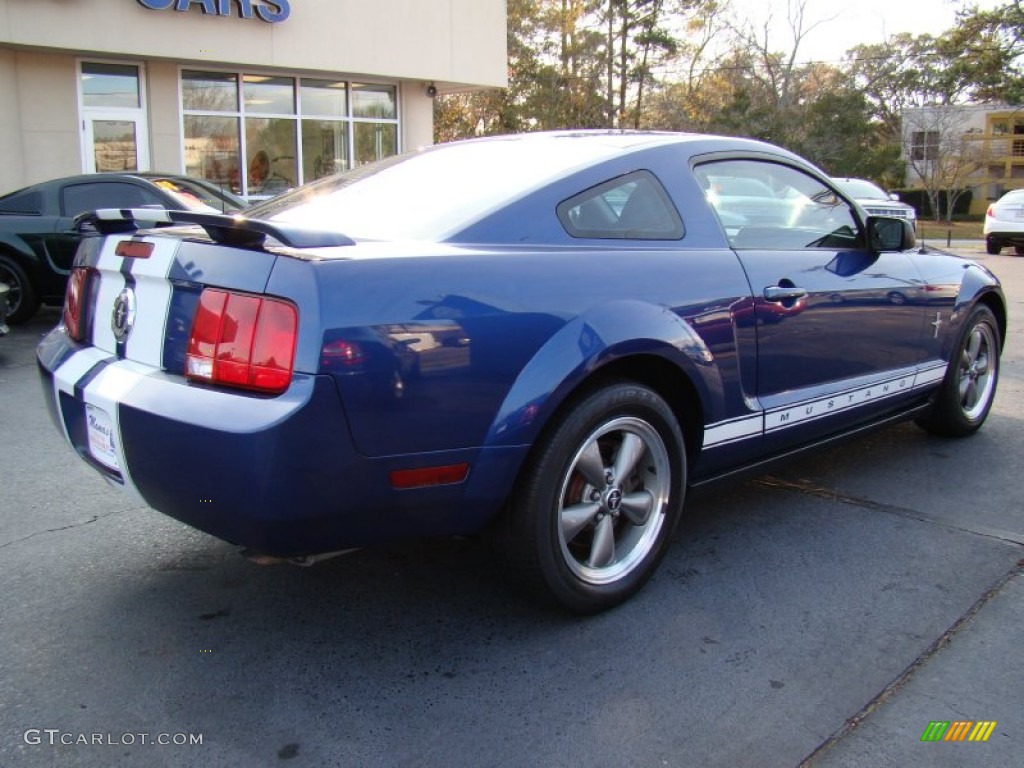2006 Mustang V6 Premium Coupe - Vista Blue Metallic / Light Graphite photo #8