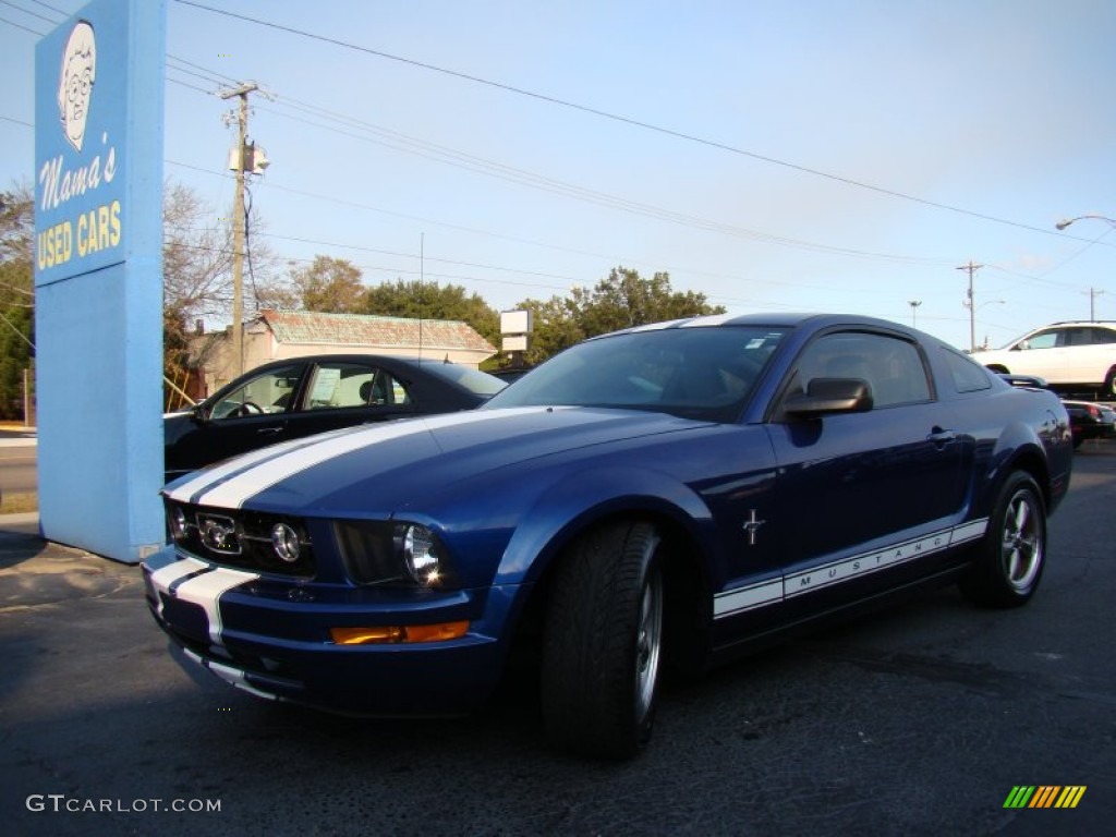 2006 Mustang V6 Premium Coupe - Vista Blue Metallic / Light Graphite photo #30