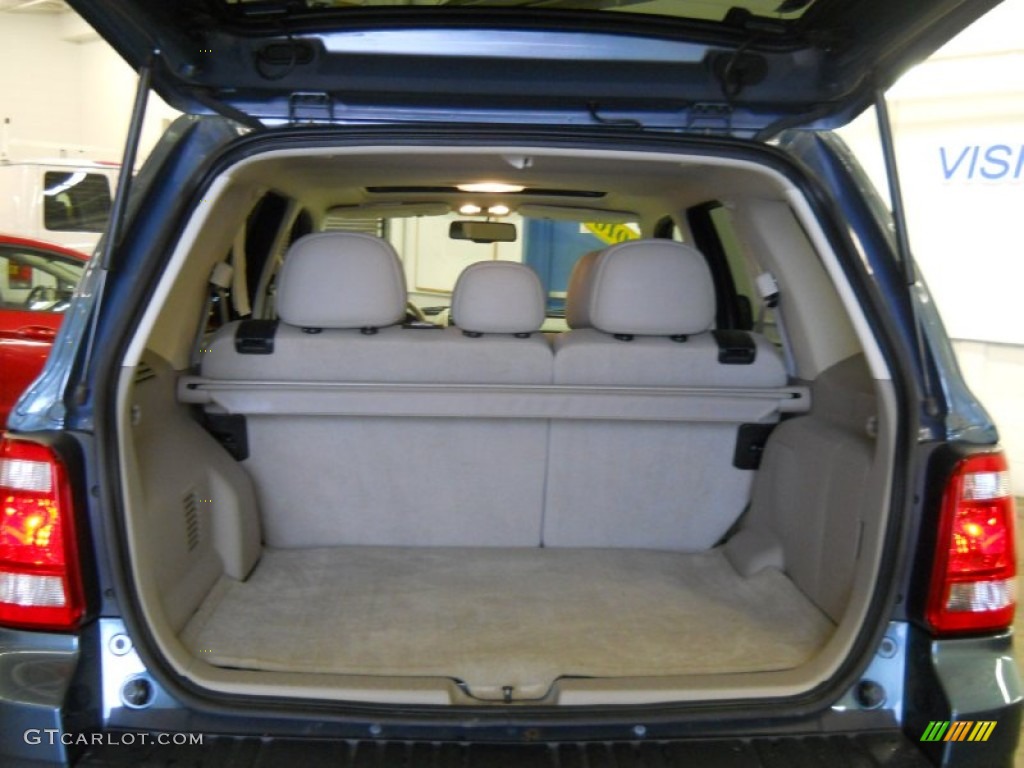 2010 Ford Escape Hybrid Limited 4WD Trunk Photos