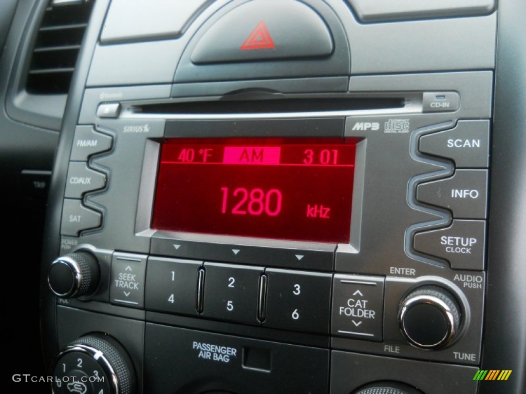 2011 Kia Soul + Controls Photo #58381302