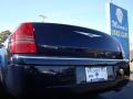 Midnight Blue Pearlcoat - 300 C HEMI Photo No. 39