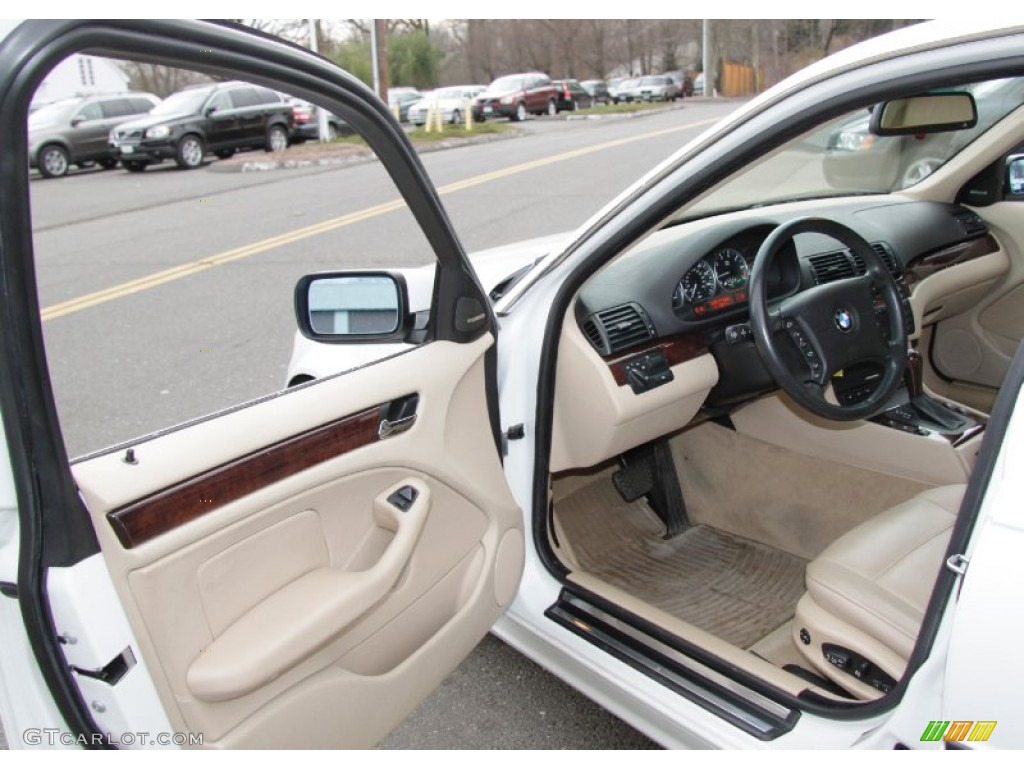 2005 3 Series 330i Sedan - Alpine White / Sand photo #13