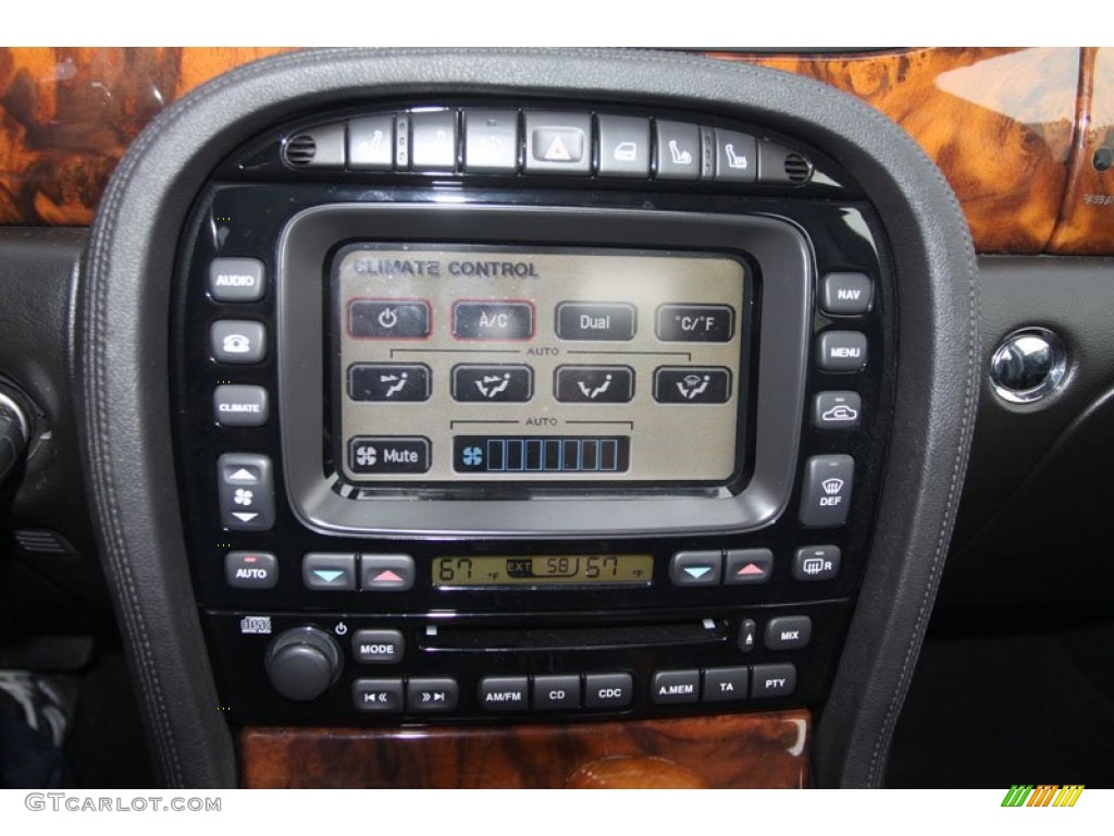 2008 Jaguar XJ XJ8 L Controls Photo #58383843