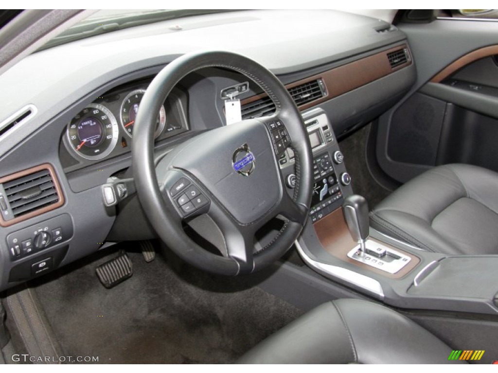 Off Black Interior 2011 Volvo XC70 3.2 AWD Photo #58385166