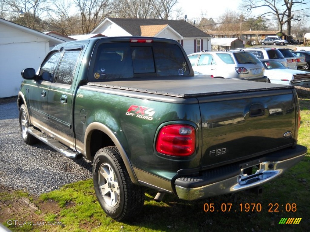 2002 F150 Lariat SuperCrew 4x4 - Dark Highland Green Metallic / Medium Parchment photo #3