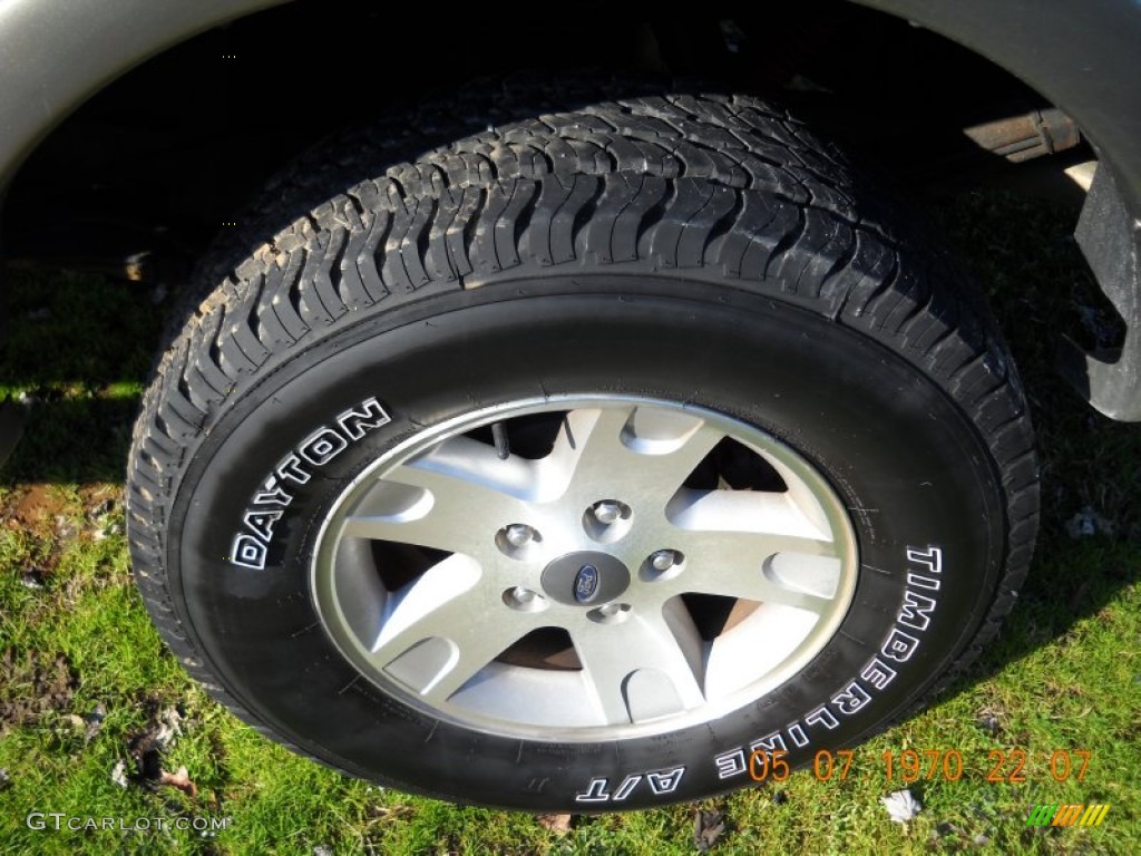 2002 F150 Lariat SuperCrew 4x4 - Dark Highland Green Metallic / Medium Parchment photo #14