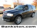 2007 Black Lincoln Navigator Luxury  photo #1