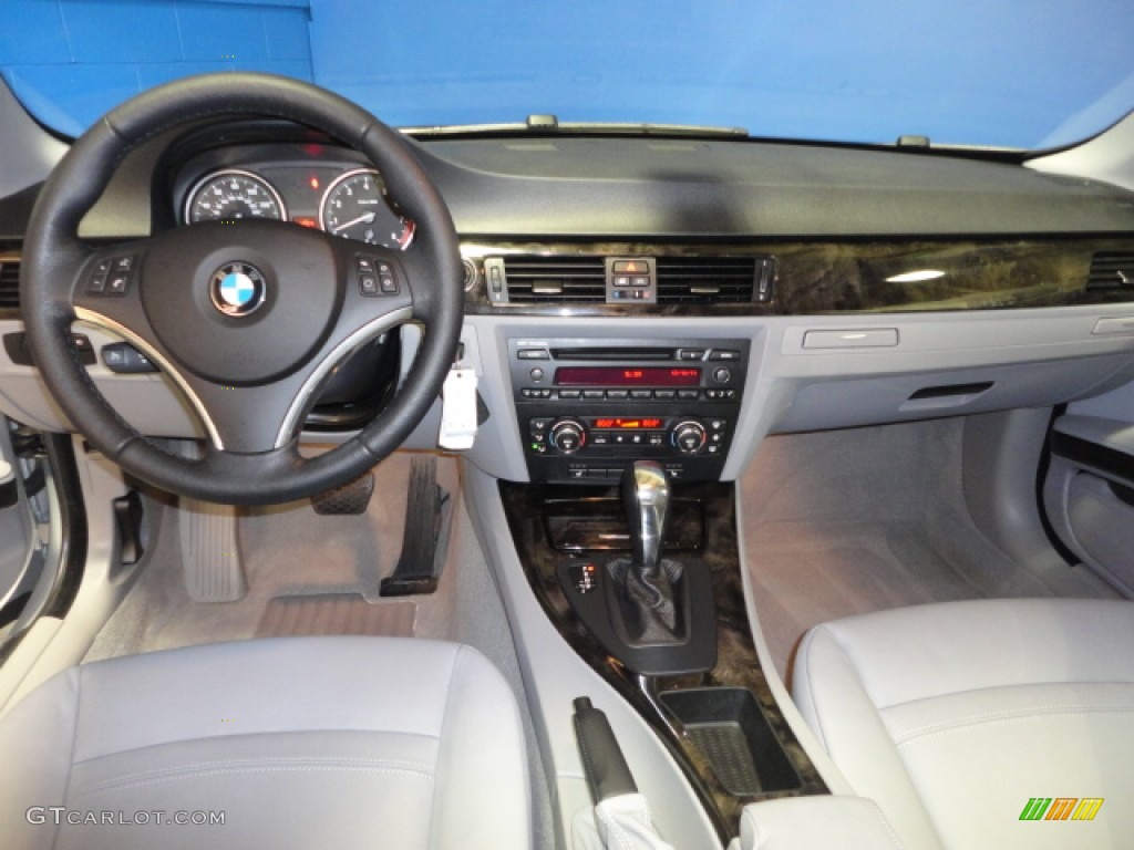 2009 3 Series 328xi Coupe - Titanium Silver Metallic / Grey photo #13