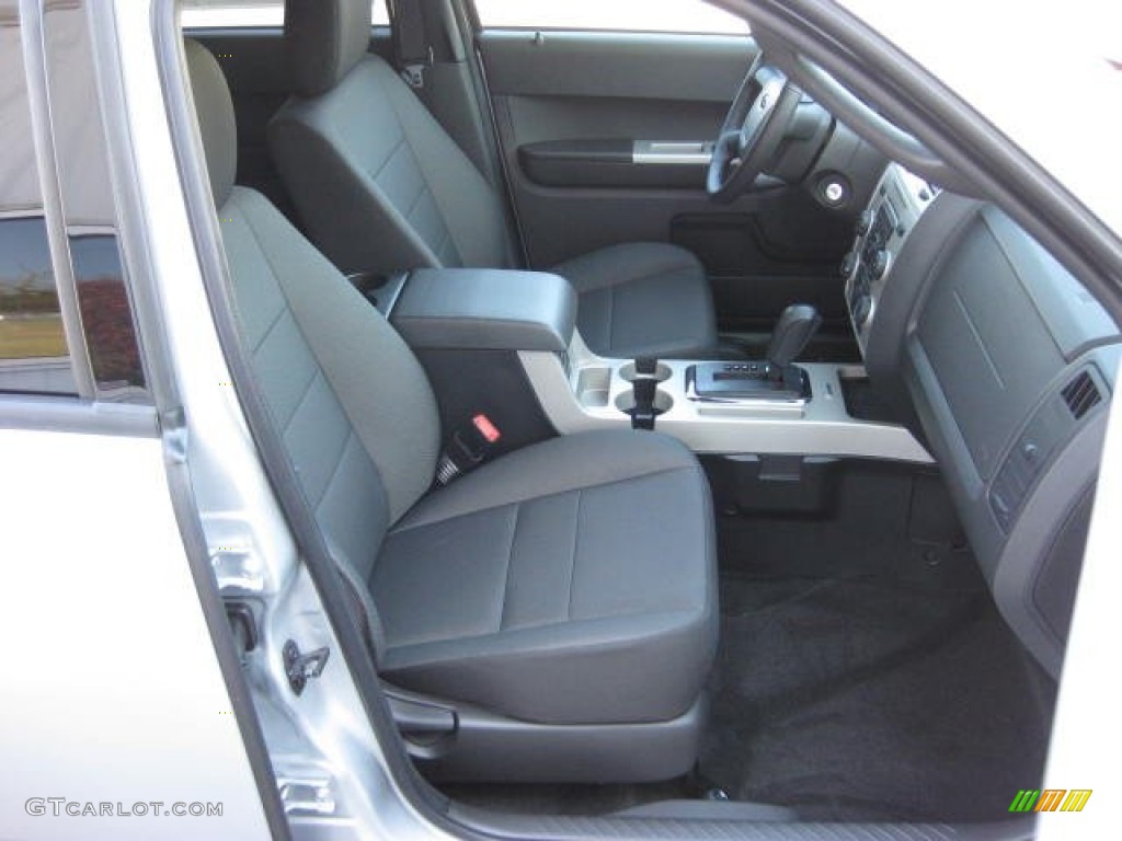 2012 Escape XLT 4WD - Ingot Silver Metallic / Charcoal Black photo #17