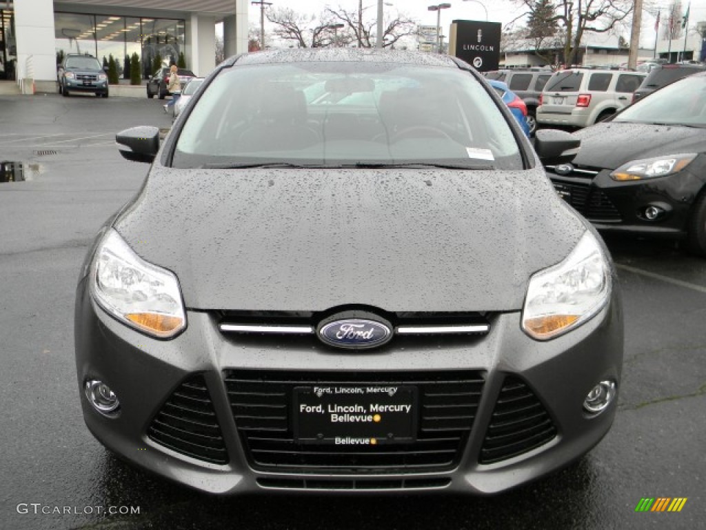 2012 Focus SE Sport Sedan - Sterling Grey Metallic / Tuscany Red Leather photo #2