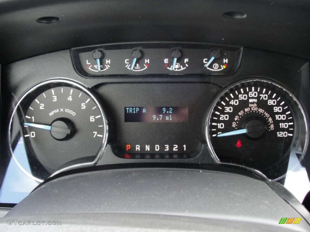 2011 Ford F150 XLT SuperCrew Gauges Photo #58395559