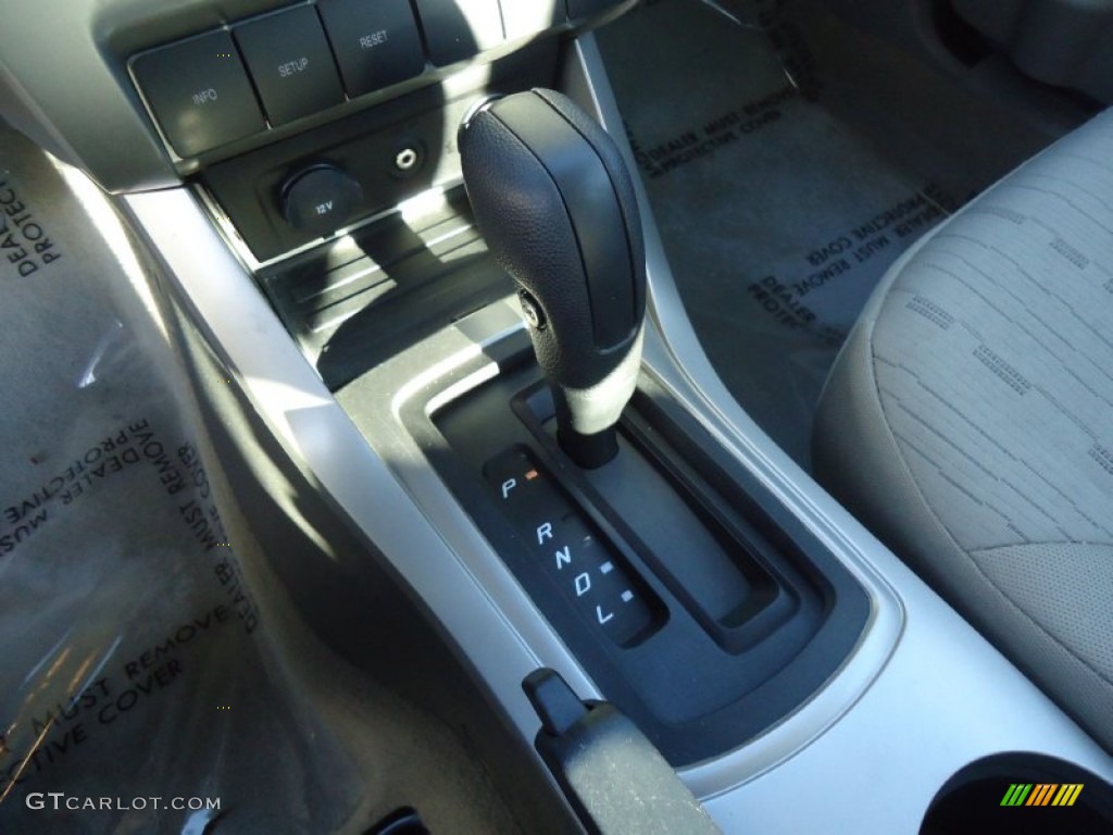 2008 Ford Focus SE Sedan 4 Speed Automatic Transmission Photo #58397530