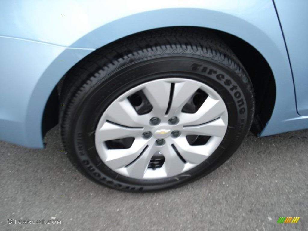 2012 Chevrolet Cruze LS Wheel Photo #58400496