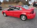 Bright Red - Grand Am SE Sedan Photo No. 8