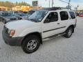 Cloud White - Xterra XE V6 4x4 Photo No. 9