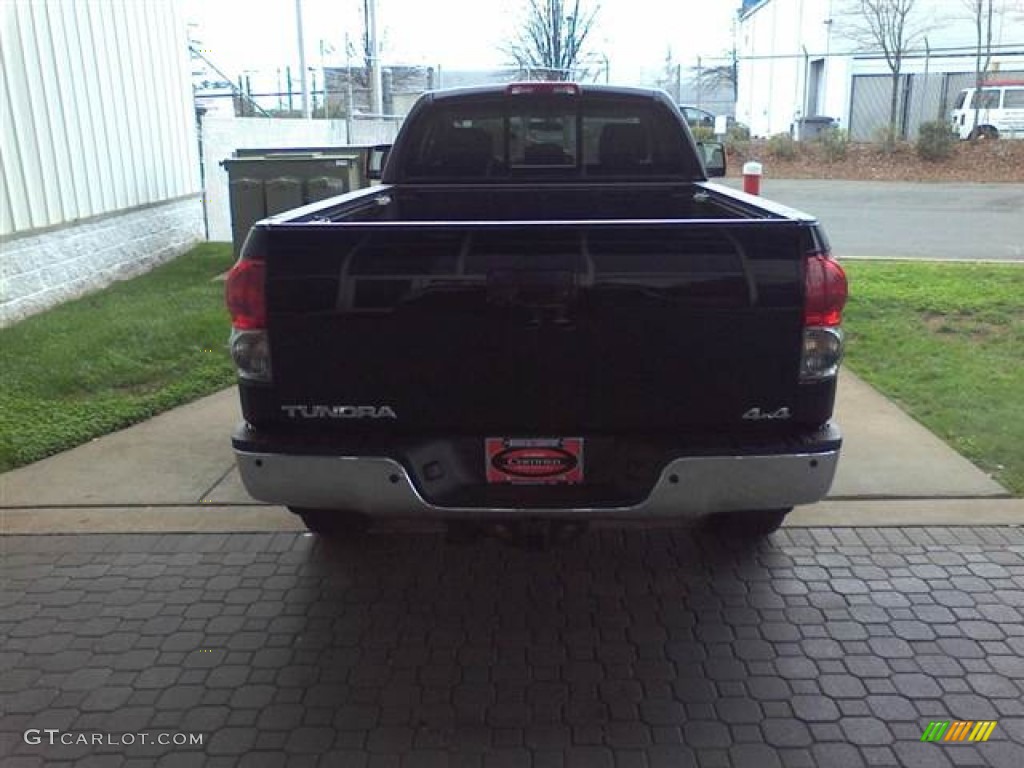 2007 Tundra SR5 Double Cab 4x4 - Black / Graphite Gray photo #4