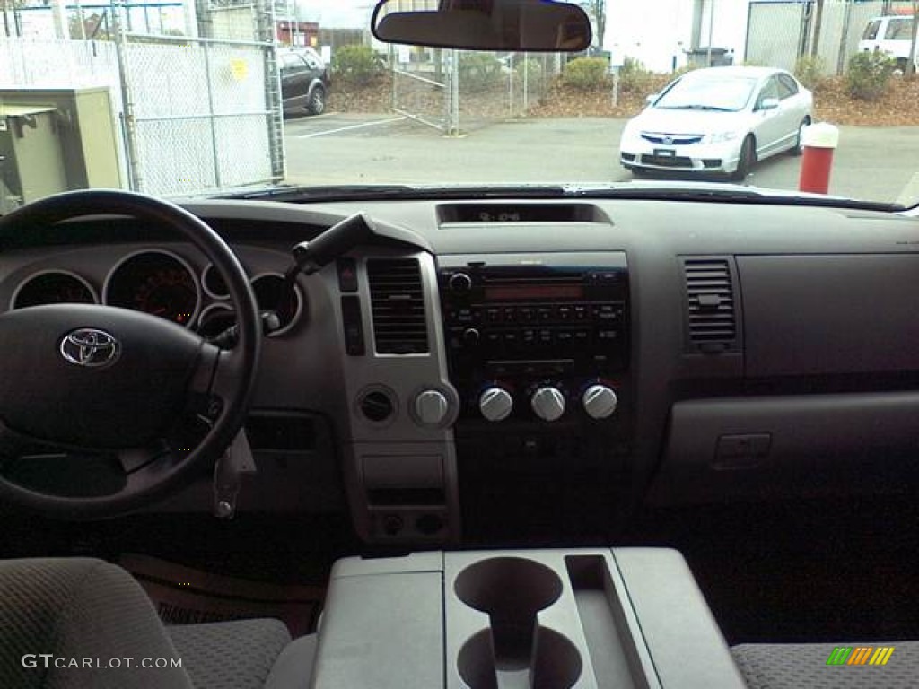 2007 Tundra SR5 Double Cab 4x4 - Black / Graphite Gray photo #5