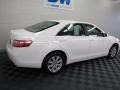 Super White - Camry XLE Photo No. 4