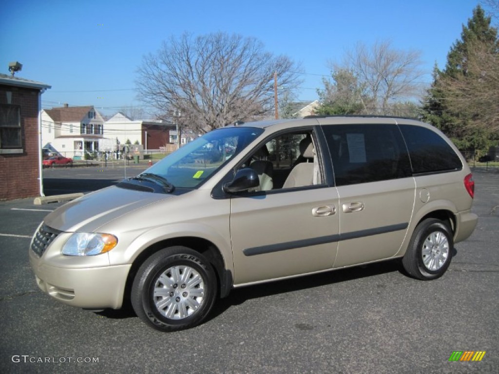 2005 Town & Country LX - Linen Gold Metallic / Medium Slate Gray photo #1