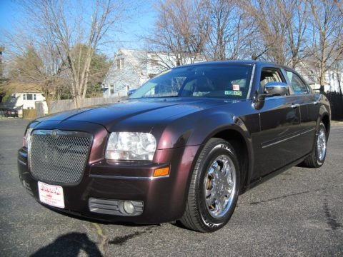 2005 Chrysler 300 Touring Data, Info and Specs