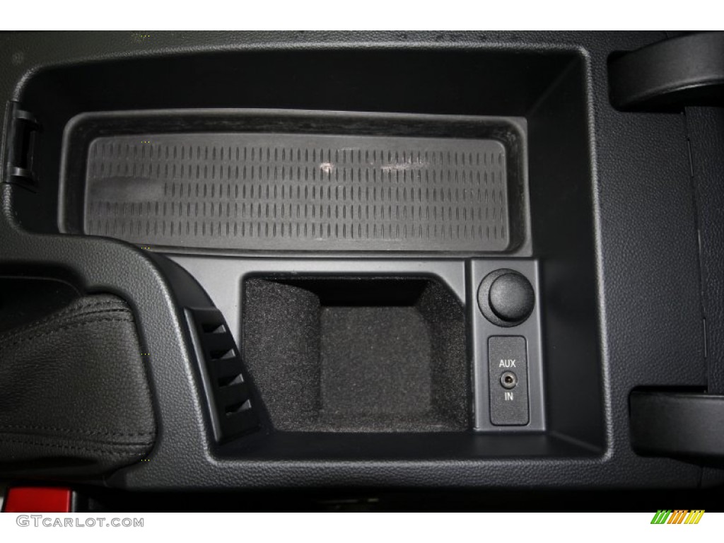 2010 3 Series 335i Sedan - Jet Black / Black photo #31