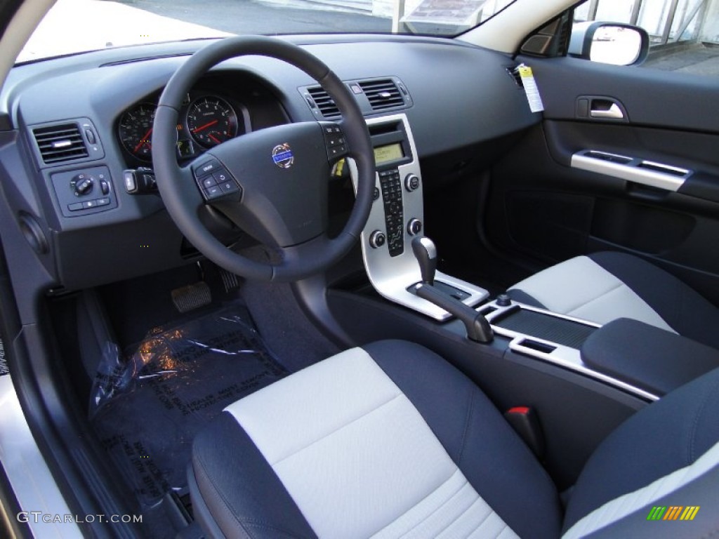 Off Black/Blonde Interior 2012 Volvo C30 T5 Photo #58416525