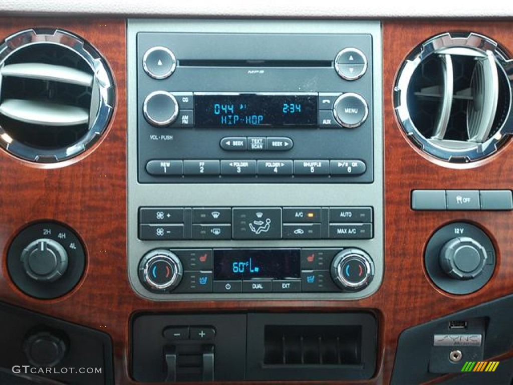 2012 Ford F250 Super Duty King Ranch Crew Cab 4x4 Controls Photo #58417737