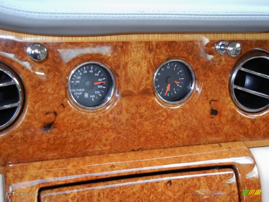 2002 Rolls-Royce Silver Seraph Standard Silver Seraph Model Gauges Photo #58417938