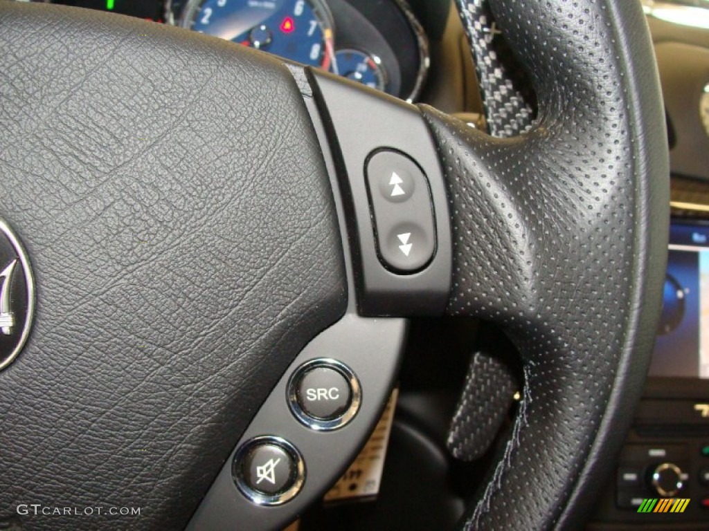 2012 Maserati GranTurismo MC Coupe Nero Steering Wheel Photo #58418793