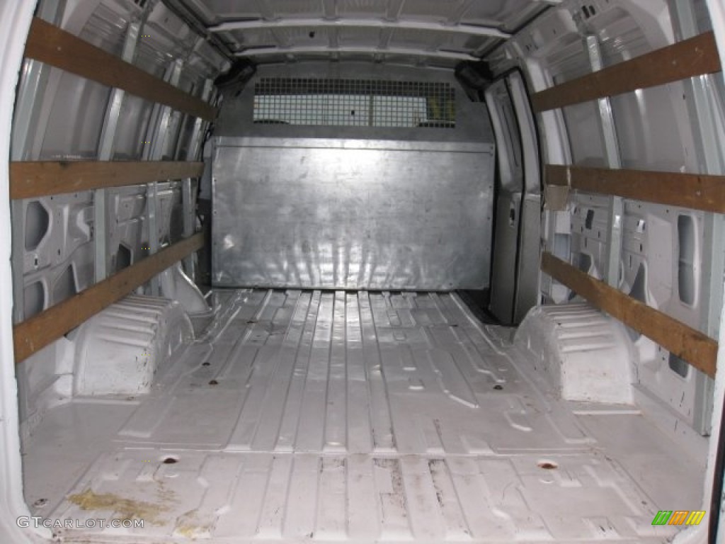 2007 E Series Van E250 Cargo - Oxford White / Medium Flint Grey photo #7