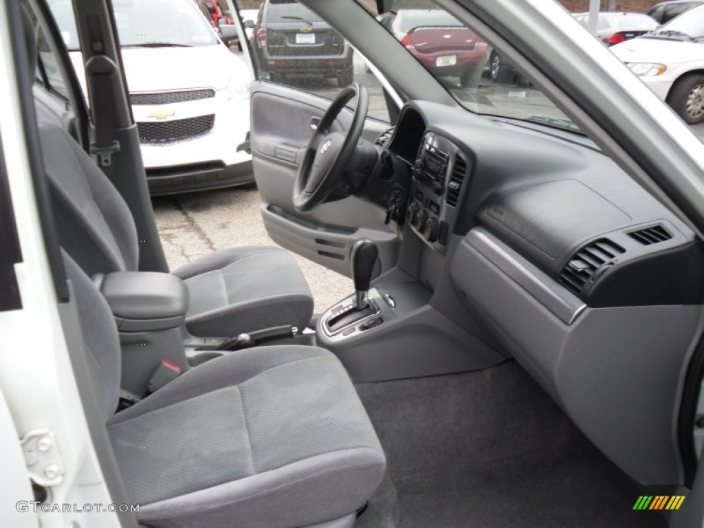 Gray Interior 2004 Suzuki Grand Vitara LX 4WD Photo #58422384