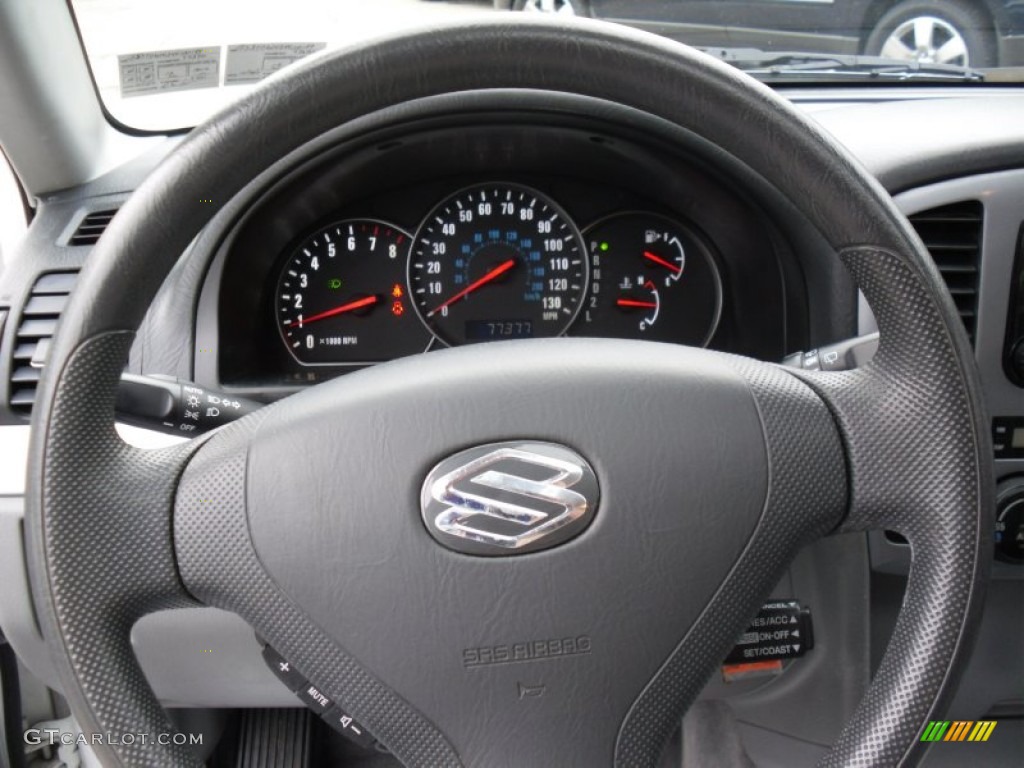 2004 Grand Vitara LX 4WD - White Pearl / Gray photo #16