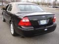 2005 Black Ford Five Hundred Limited  photo #7