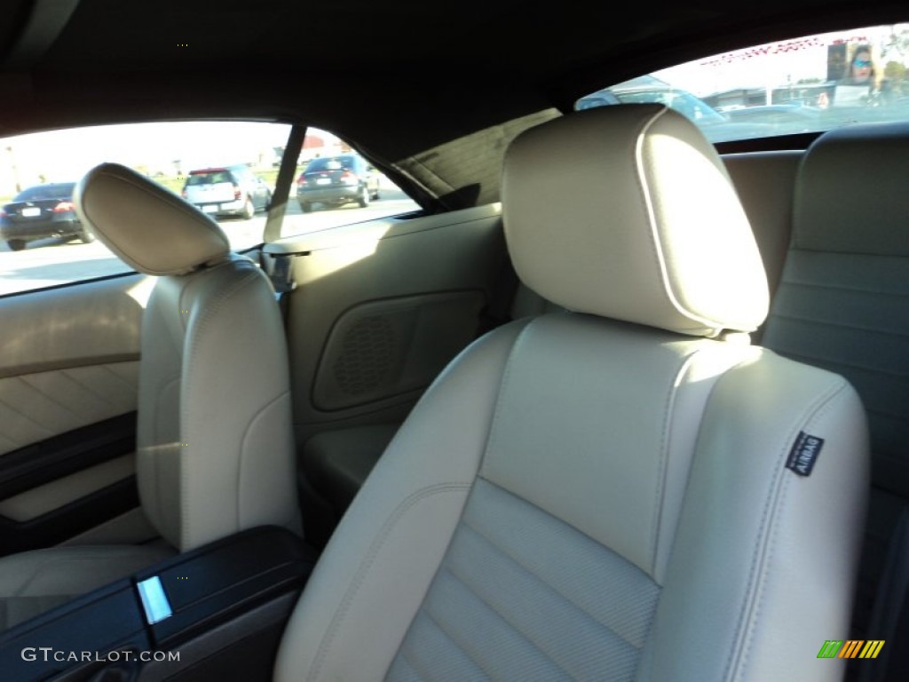 2010 Mustang V6 Premium Convertible - Kona Blue Metallic / Stone photo #18