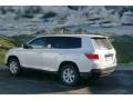 2012 Blizzard White Pearl Toyota Highlander V6 4WD  photo #3