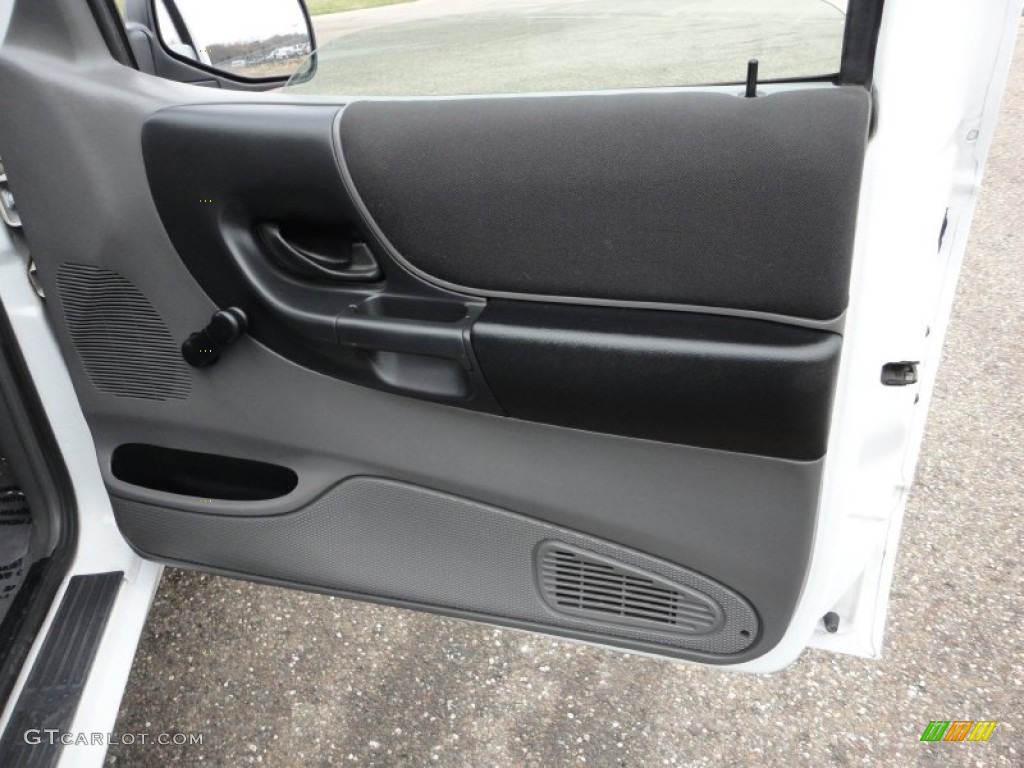 2003 Ford Ranger XLT SuperCab Dark Graphite Door Panel Photo #58432407