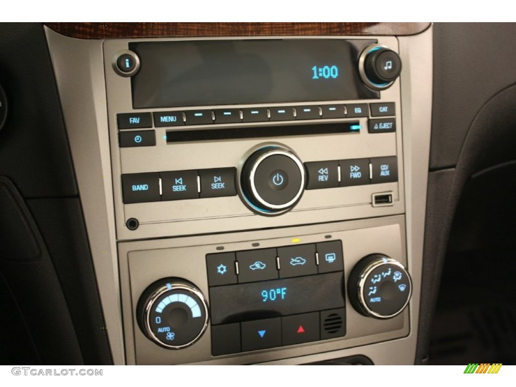 2011 Chevrolet Malibu LTZ Audio System Photo #58435416