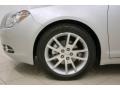 2011 Chevrolet Malibu LTZ Wheel and Tire Photo