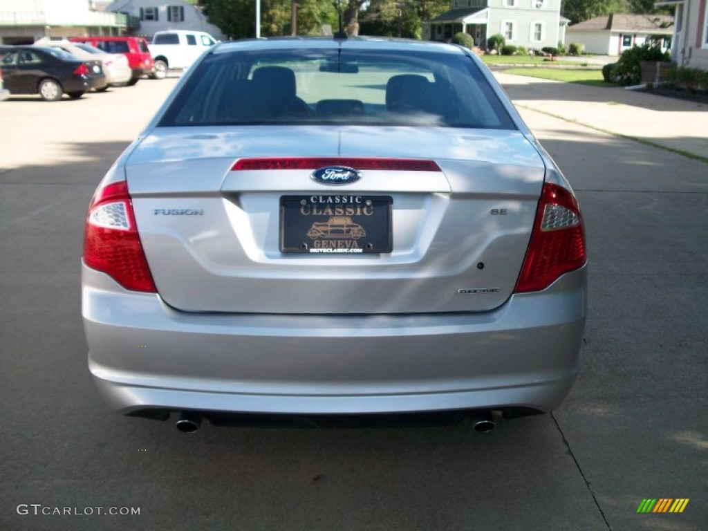 2011 Fusion SE V6 - Ingot Silver Metallic / Charcoal Black photo #6