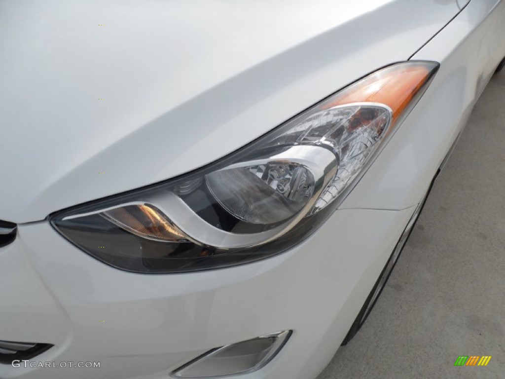 2012 Elantra Limited - Shimmering White / Beige photo #9