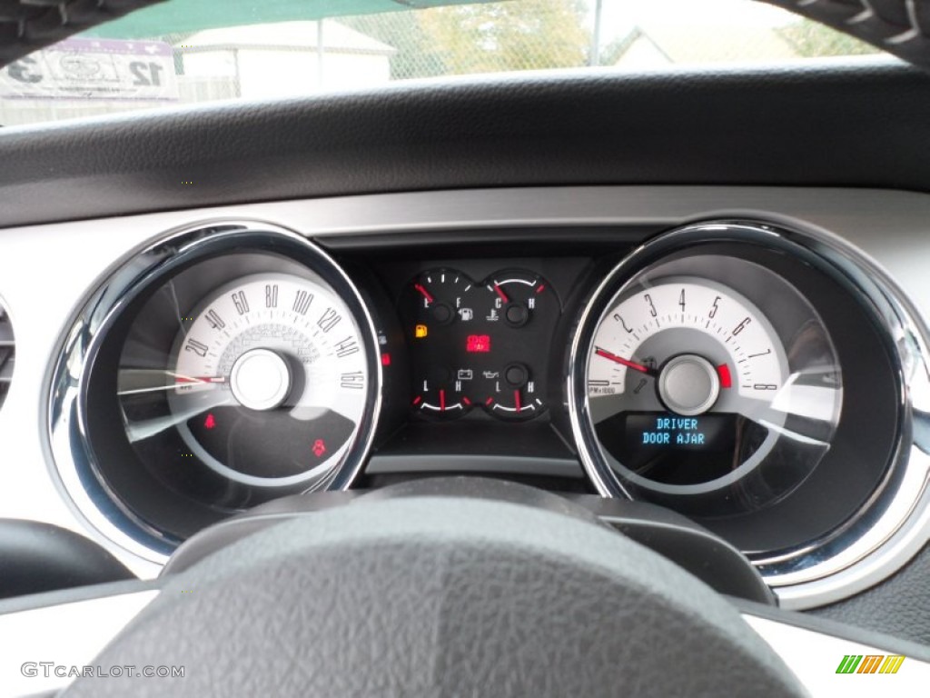 2012 Ford Mustang GT Premium Coupe Gauges Photo #58444041
