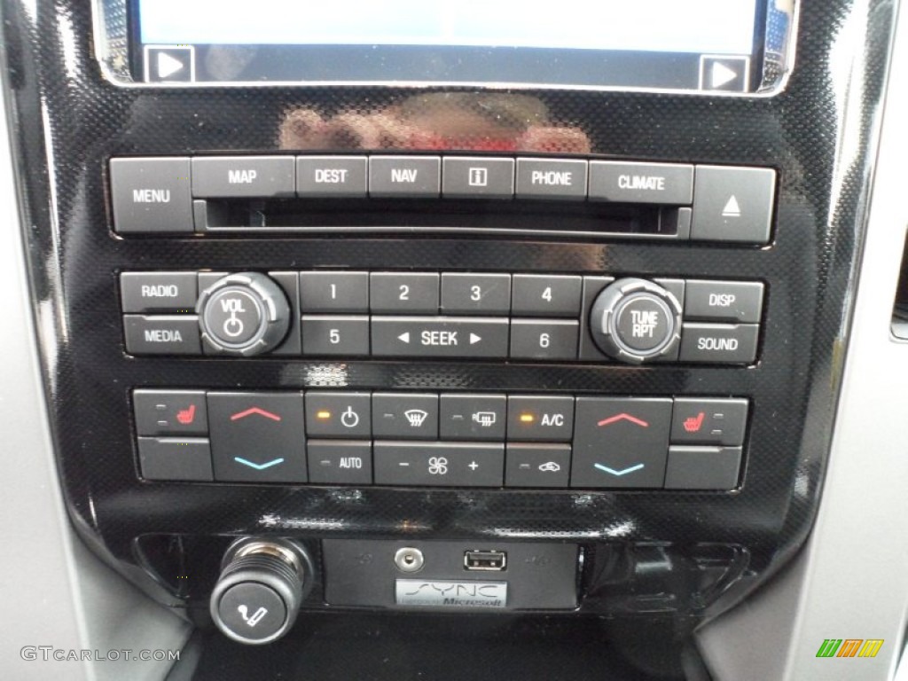 2011 Ford F150 FX4 SuperCrew 4x4 Controls Photo #58444473