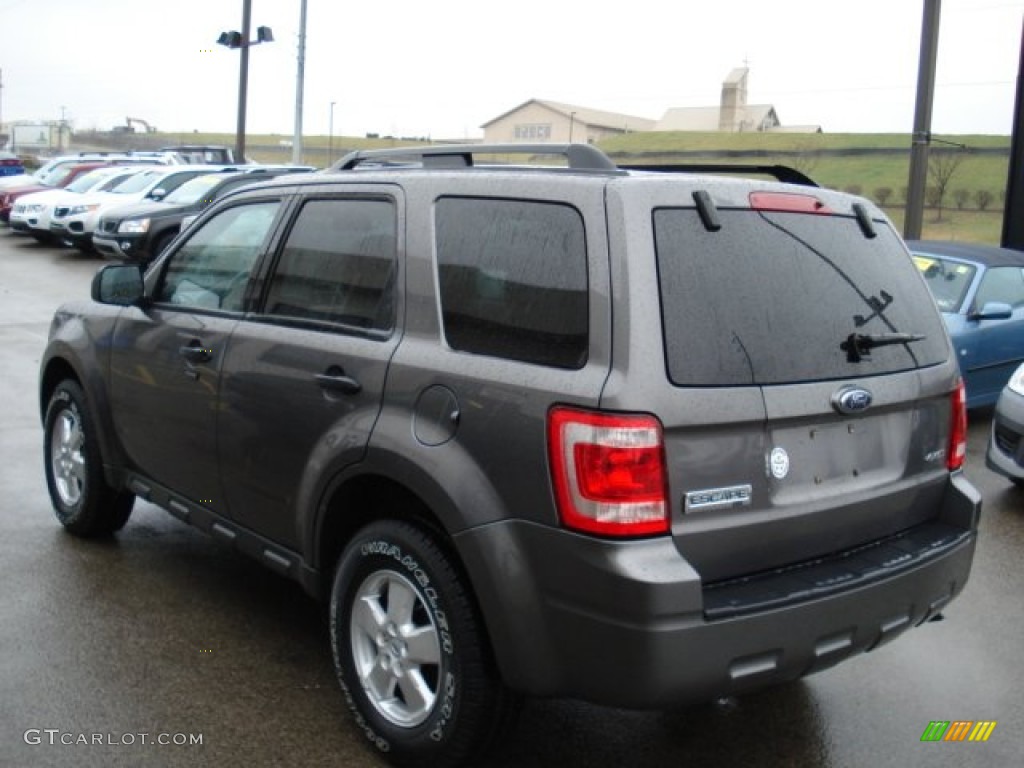 2009 Escape XLT 4WD - Sterling Grey Metallic / Charcoal photo #6