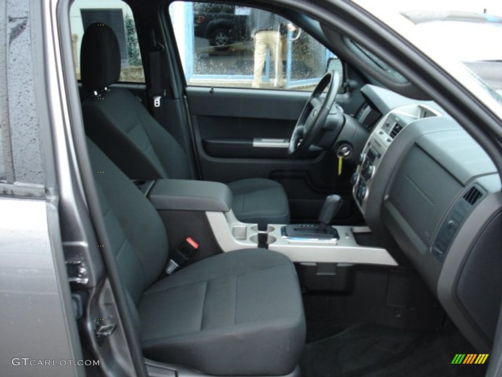 2009 Escape XLT 4WD - Sterling Grey Metallic / Charcoal photo #19