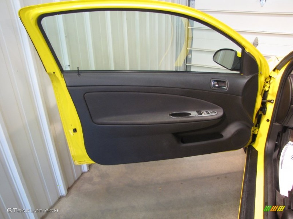 2007 G5  - Competition Yellow / Ebony photo #7