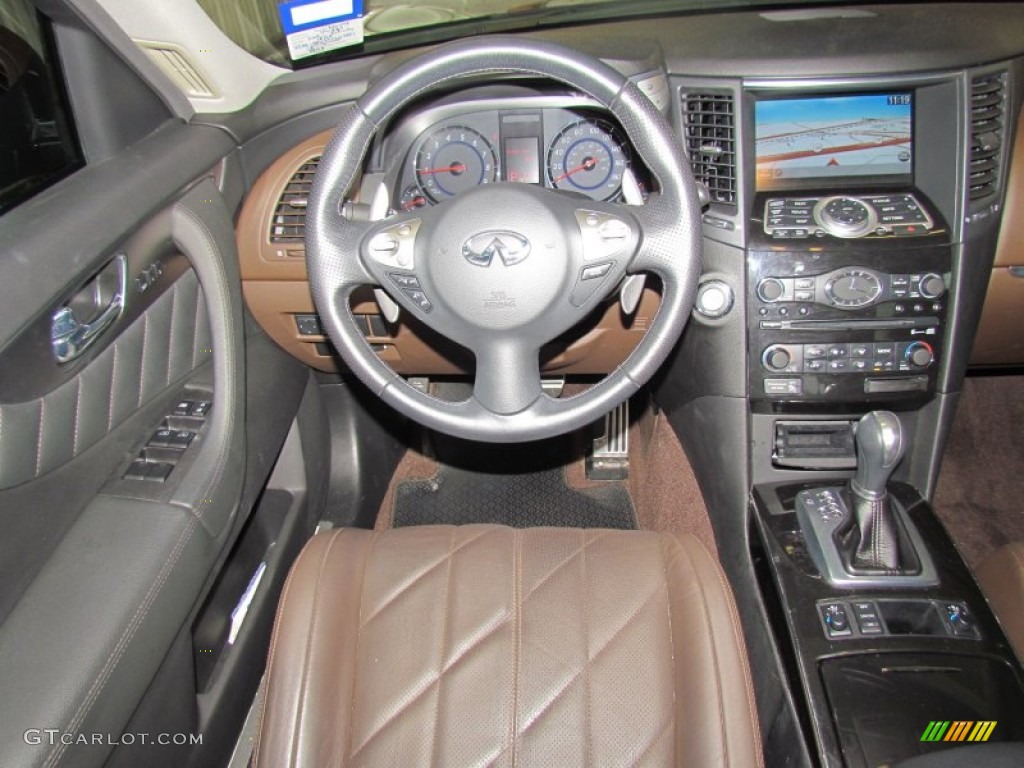 2009 Infiniti FX 35 Controls Photos