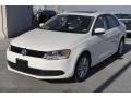 Candy White - Jetta SE Sedan Photo No. 3