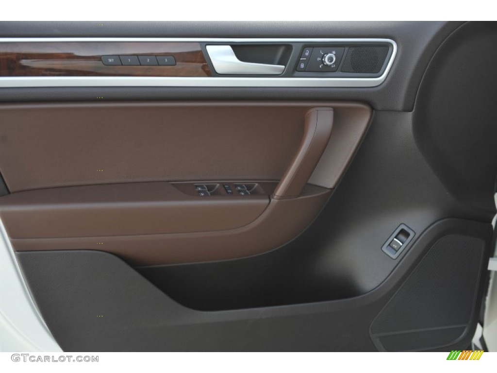 2012 Touareg VR6 FSI Lux 4XMotion - Campanella White / Saddle Brown photo #8